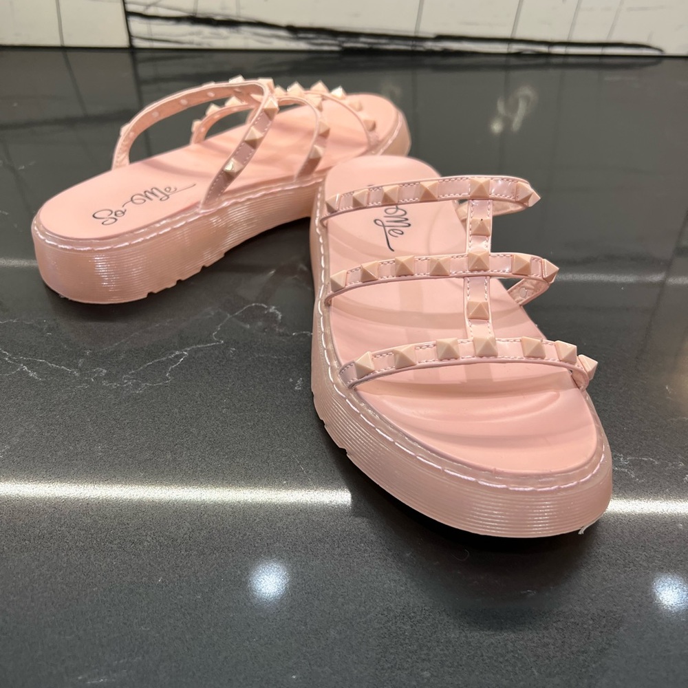 SO Me pink jelly sandal